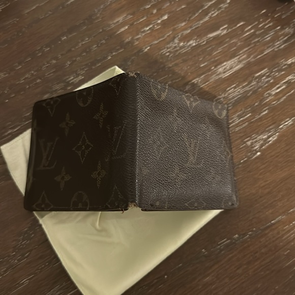 Louis Vuitton Multiple Wallet Monogram - Picture 3 of 5
